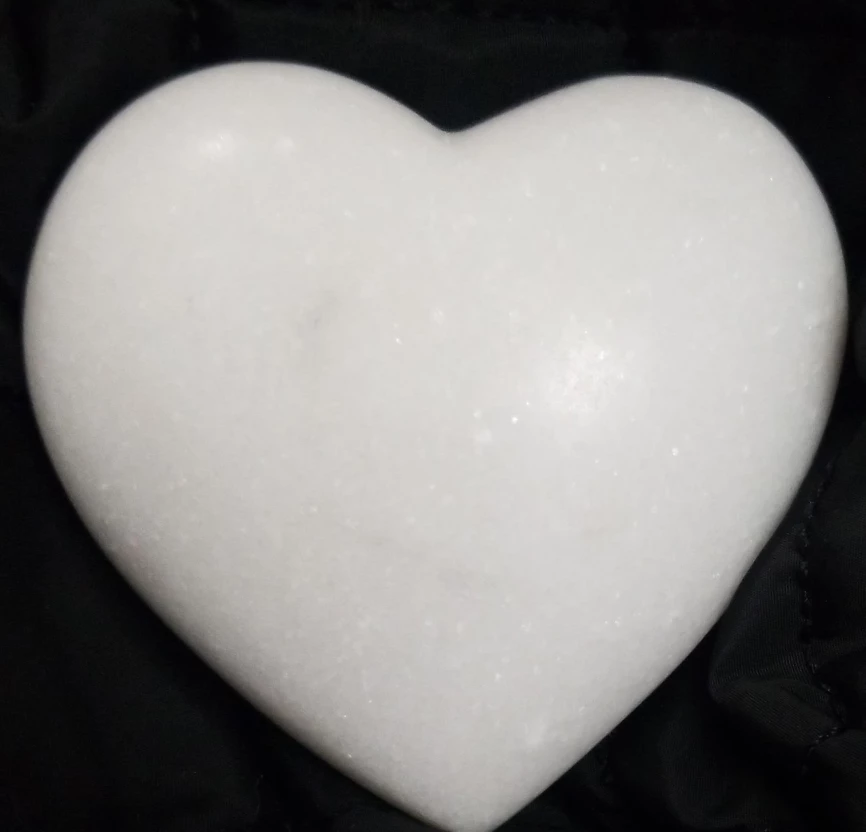 White Heart-Shaped Stone thumbnail