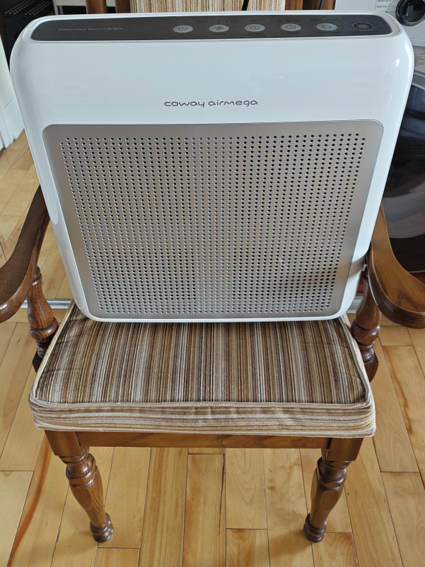 Moving Sale - Coway Airmega Air Purifier thumbnail