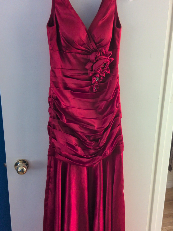 Red Formal Dress thumbnail