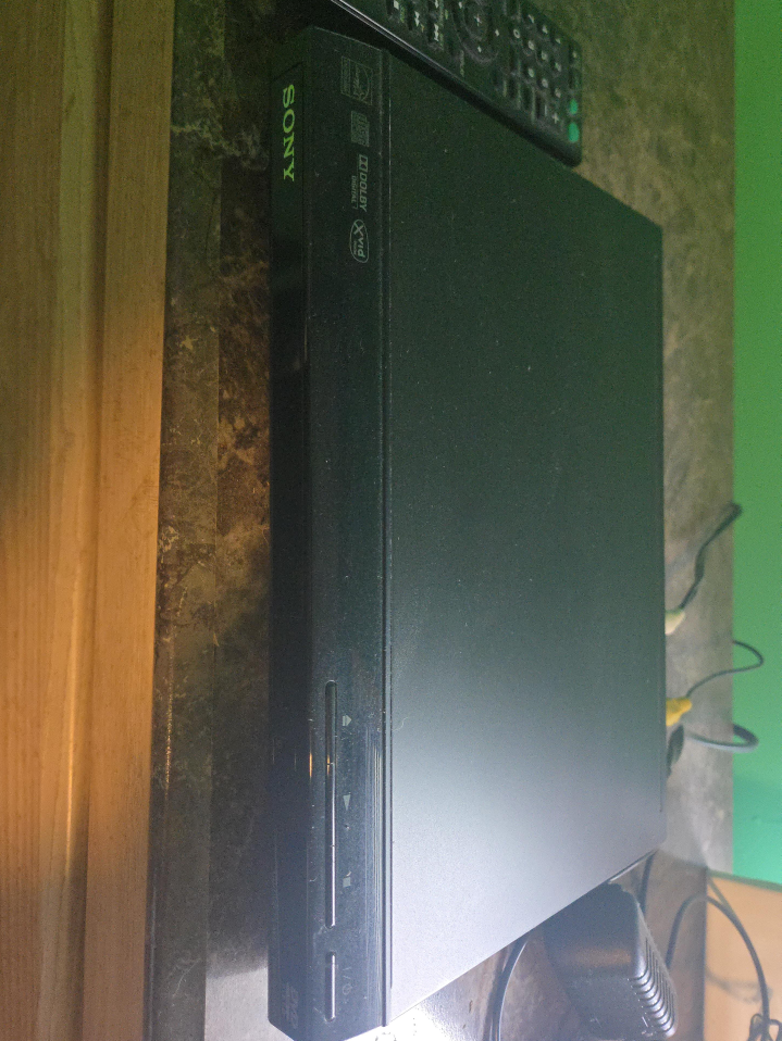 Sony DVD Player thumbnail
