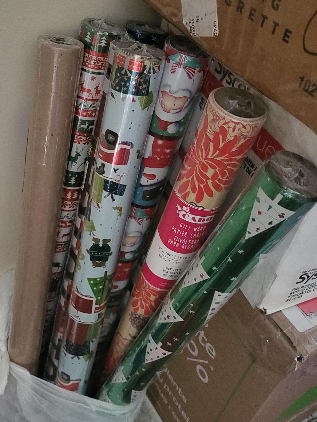 Cado Gift Wrap Rolls
