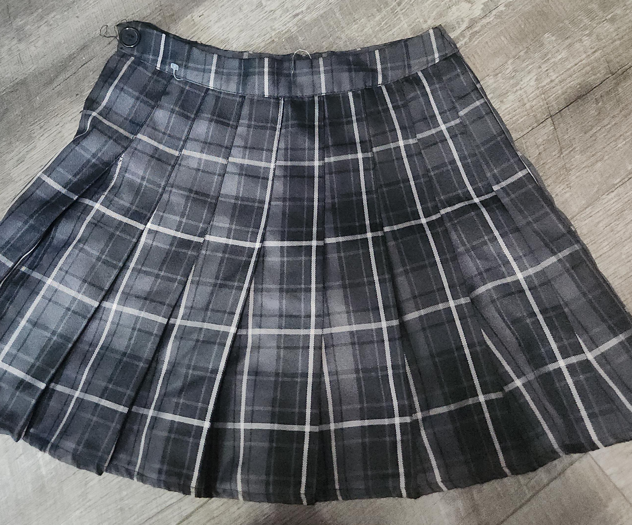 Grey Plaid Pleated Skirt thumbnail