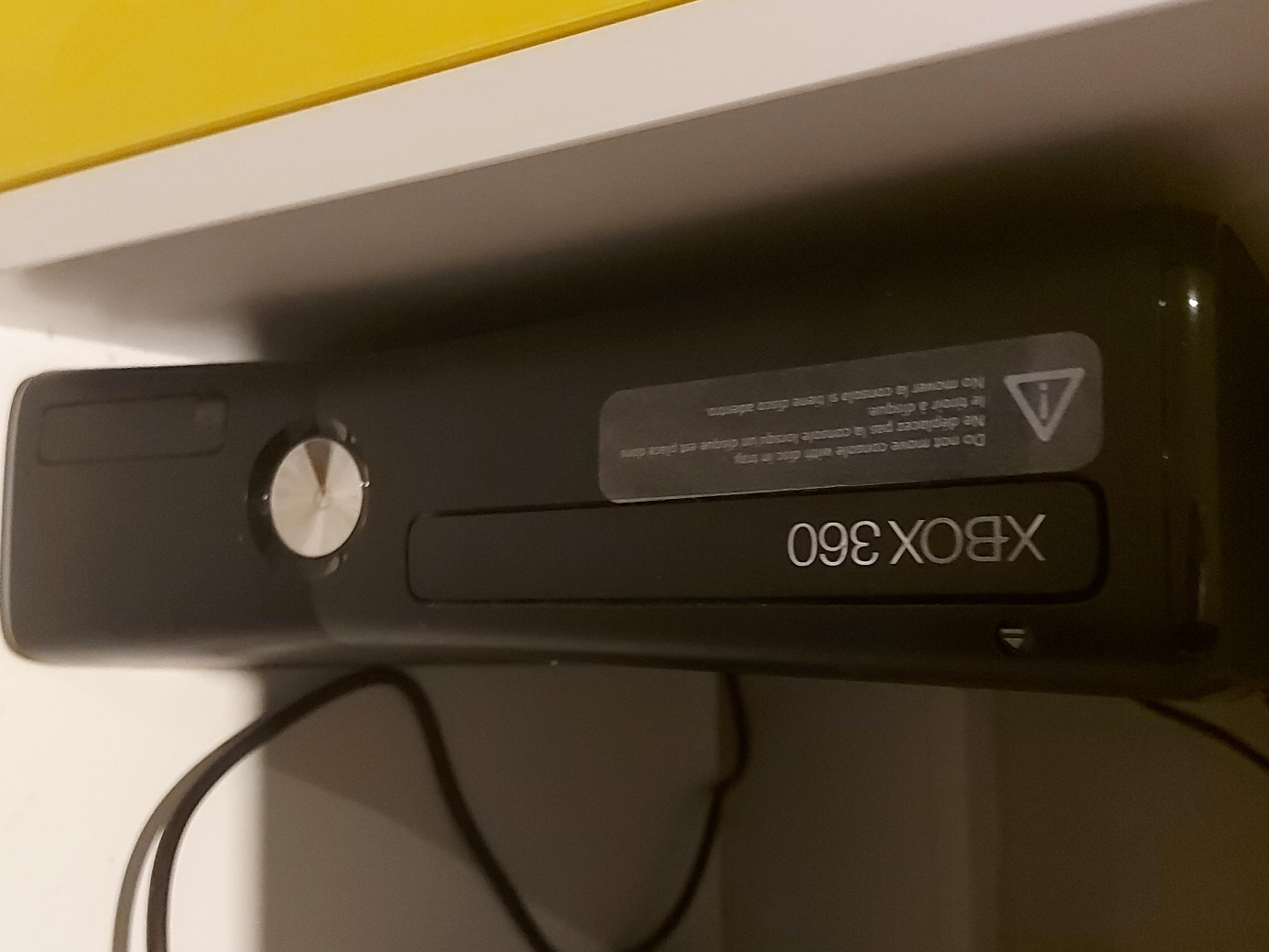 Xbox 360 Console with Kinect and Microphone - photo 2
