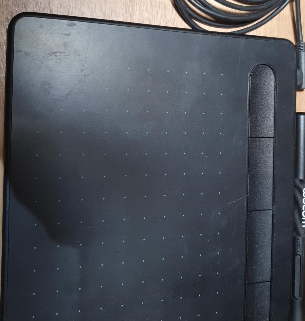 Wacom Graphics Tablet thumbnail