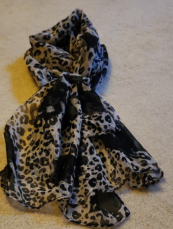 Leopard Print Scarf thumbnail