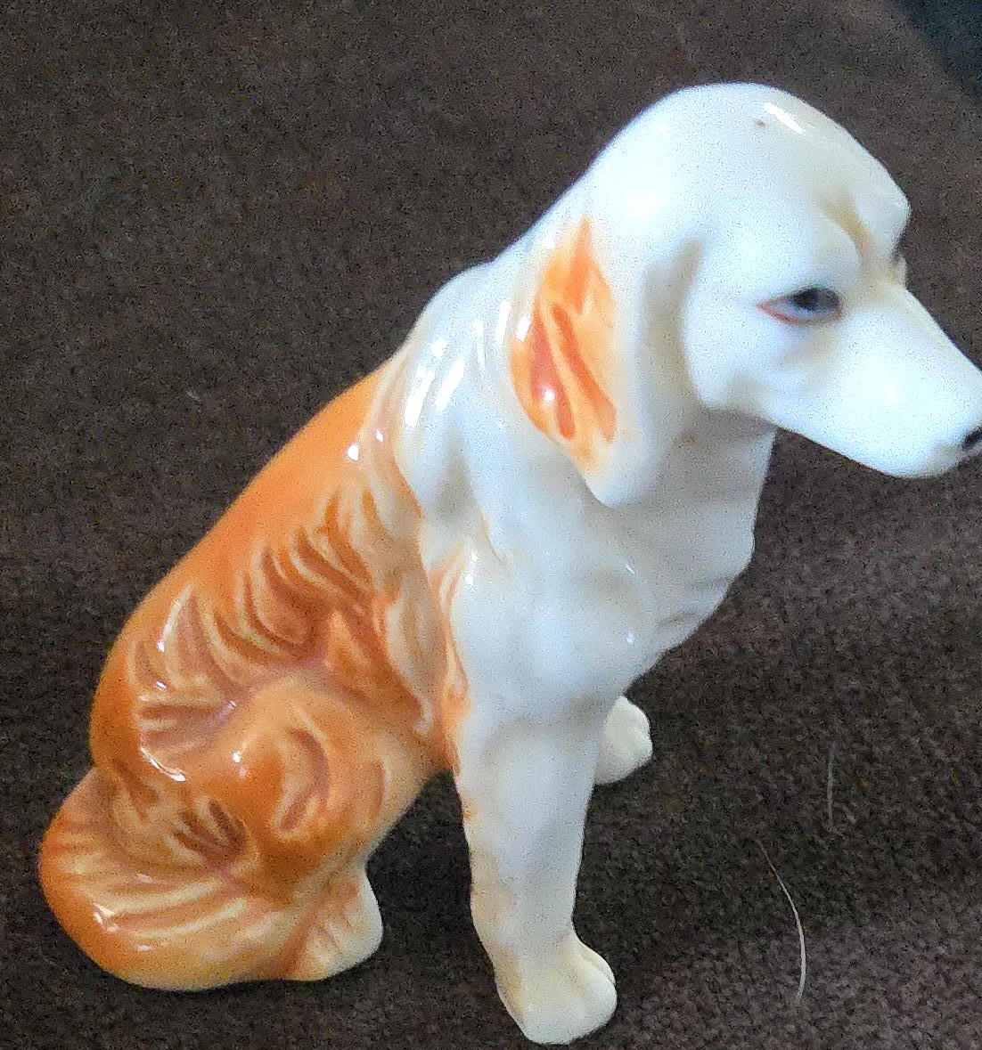 Tarud Dog Figurine thumbnail