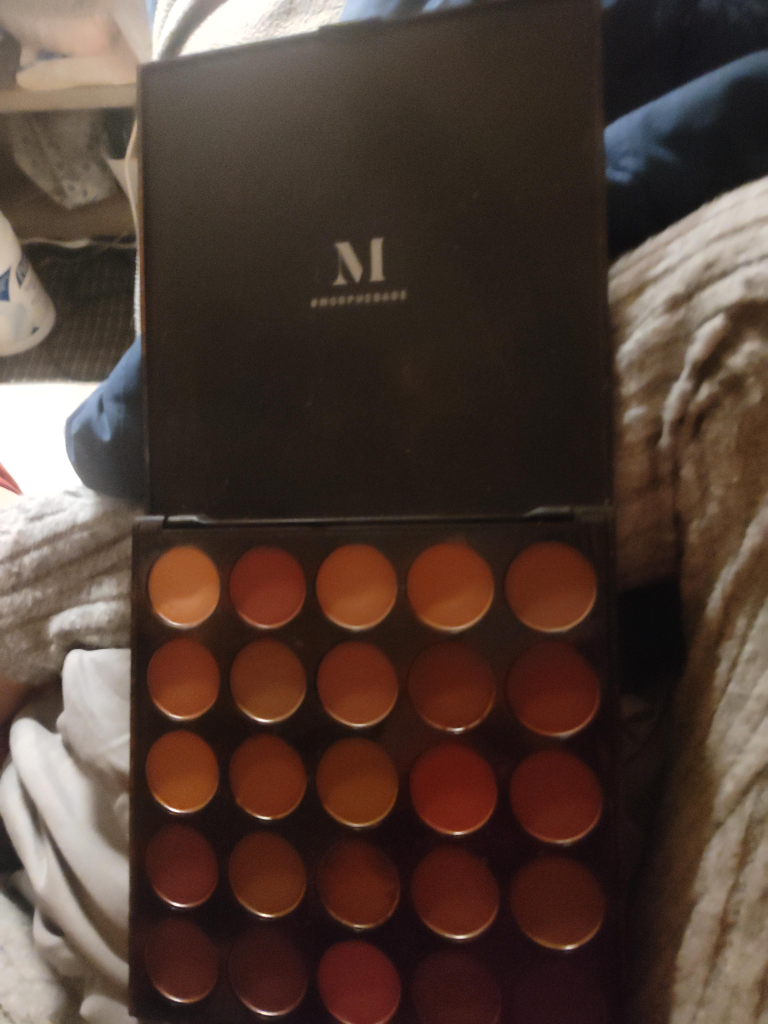 Morphe Eyeshadow Palette thumbnail