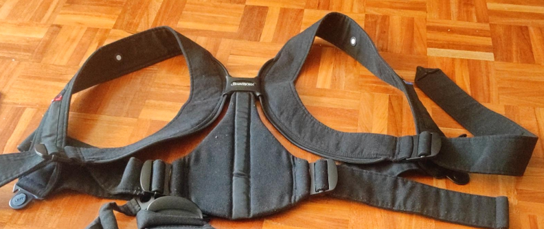 BabyBjörn Baby Carrier - Black thumbnail