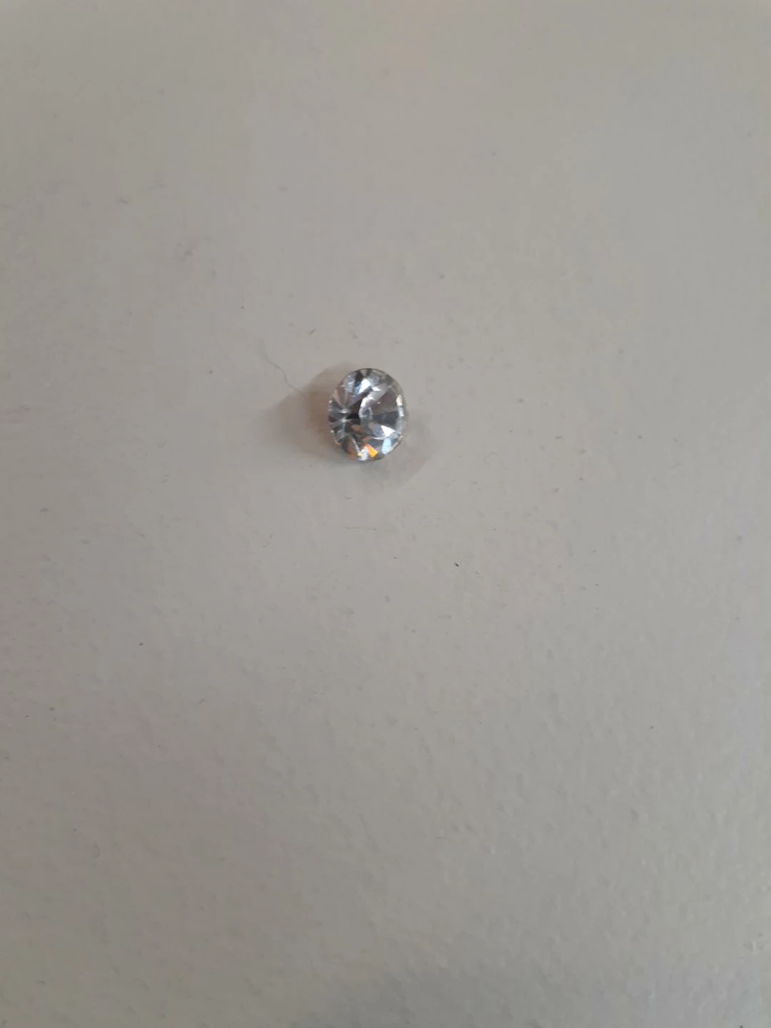Clear Oval Cut Gemstone thumbnail
