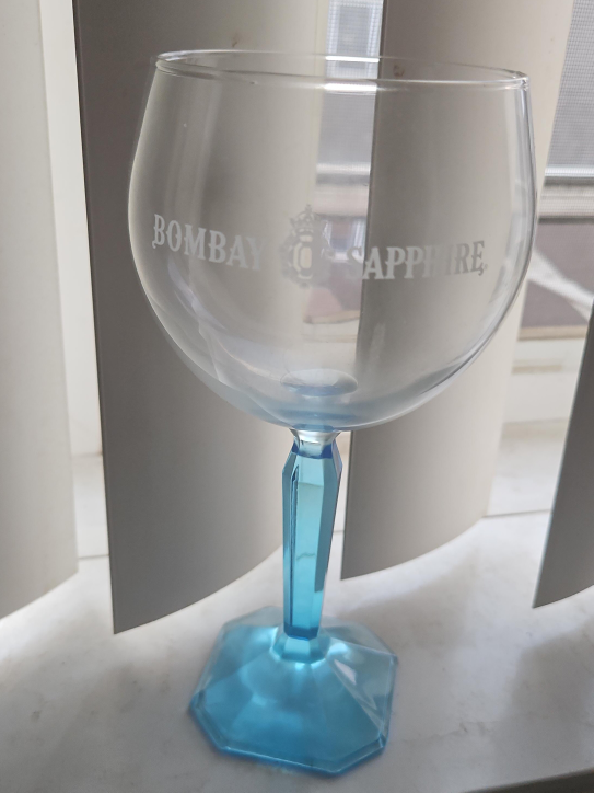 Bombay Sapphire Balloon Gin Glass - Blue thumbnail