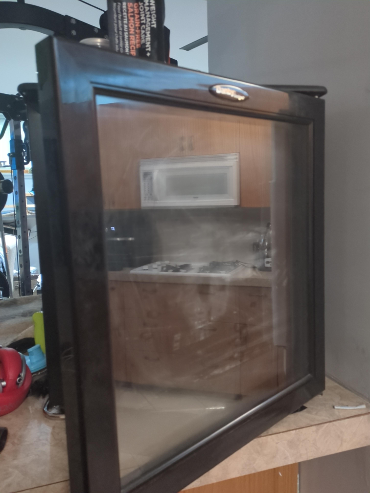 Danby Designer Beverage Center /wine cooler thumbnail