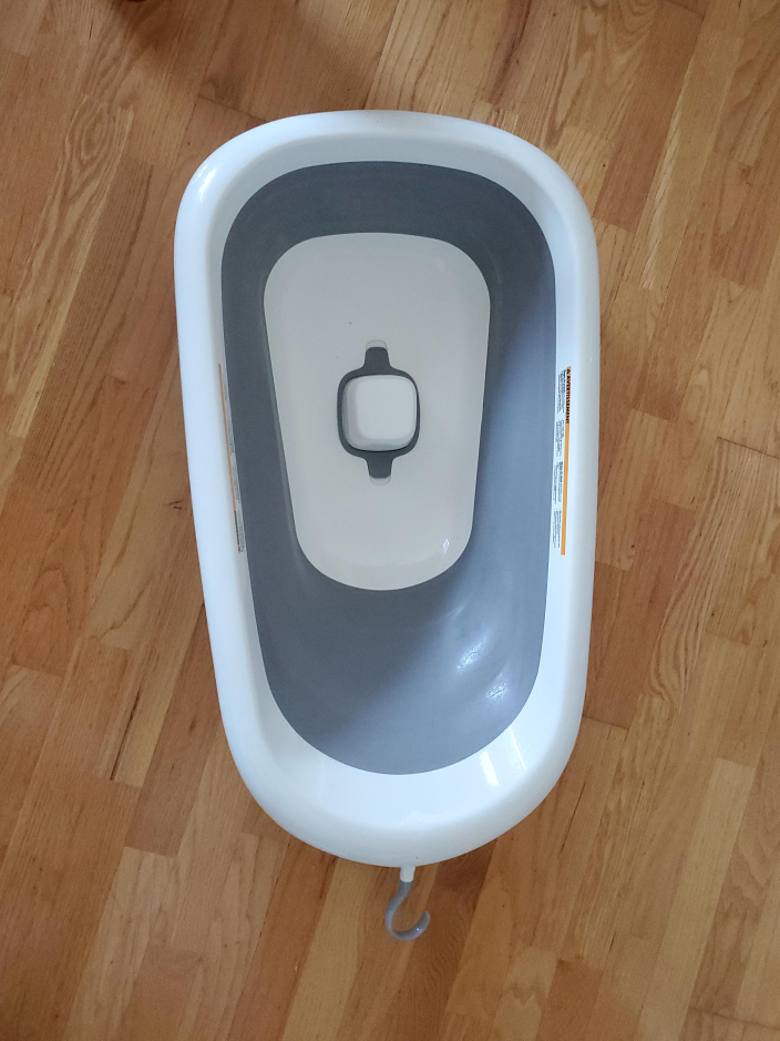 White & Gray Baby Bathtub thumbnail