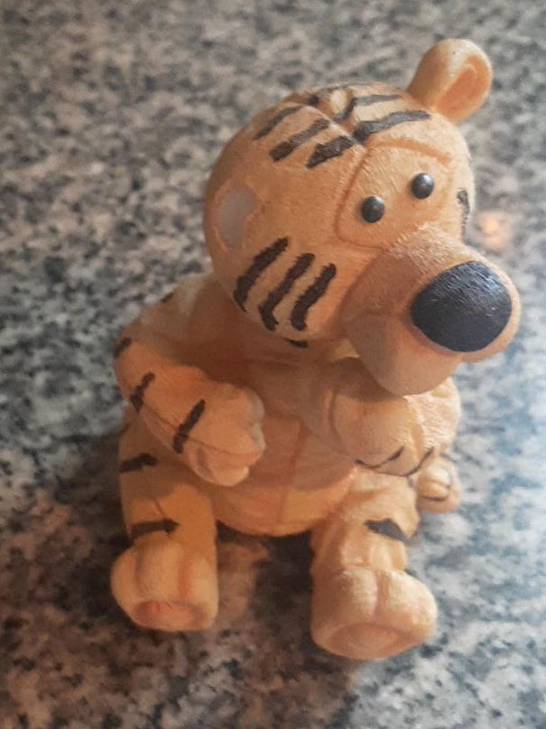 Disney Tigger Figurine thumbnail