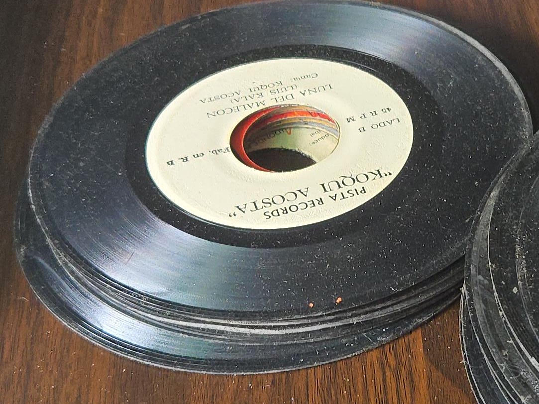 Vintage Vinyl Records - Assorted Artists thumbnail
