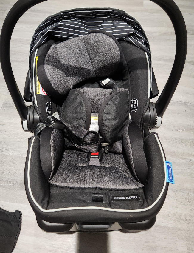 Graco SnugRide 35 Lite LX Infant Car Seat thumbnail