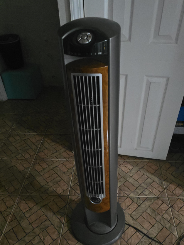 Lasko ION Tower Fan thumbnail