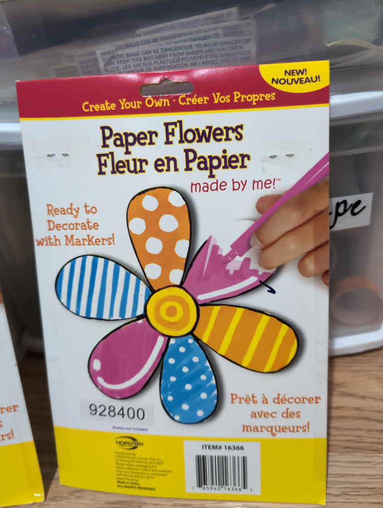 Horizon Paper Flowers - DIY Craft Kit thumbnail