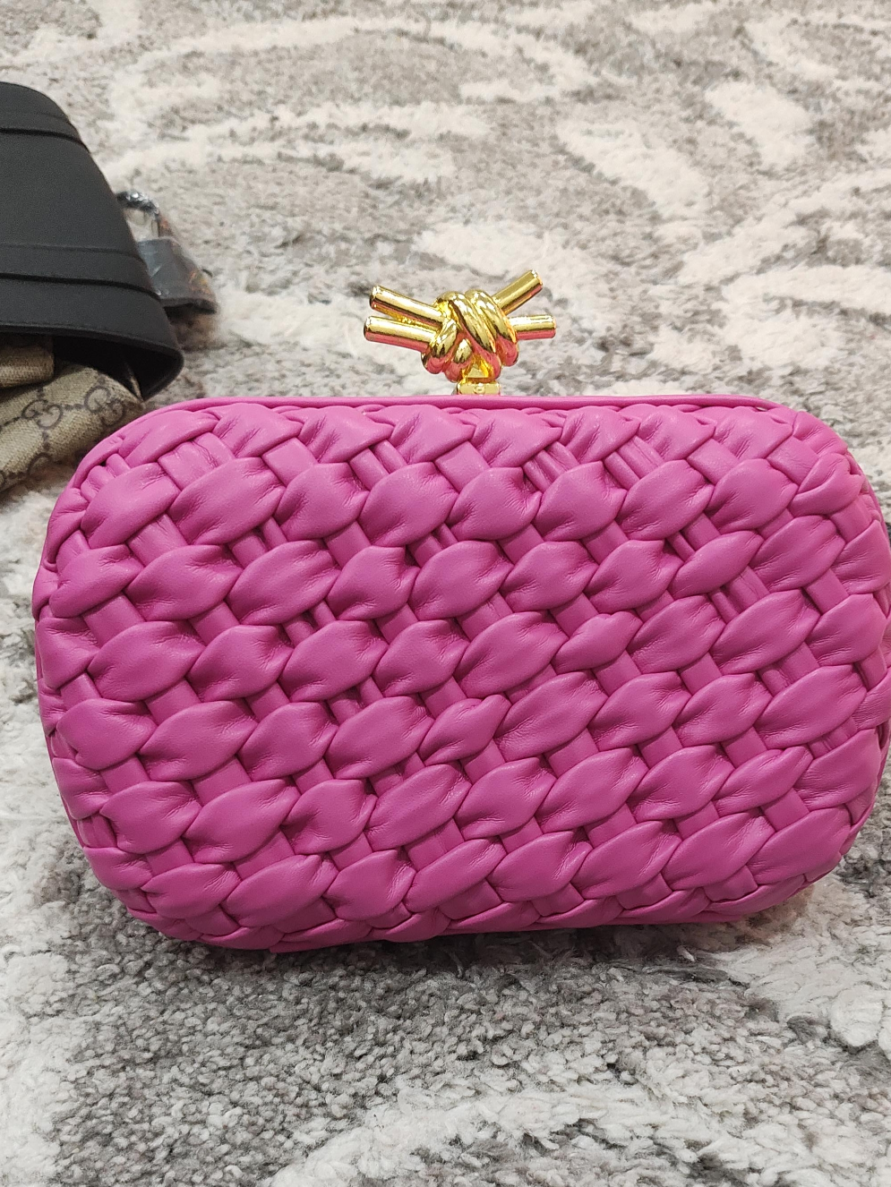 Bottega Veneta Knot Clutch - Pink thumbnail