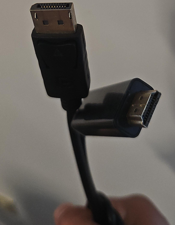 DisplayPort to HDMI Cable
