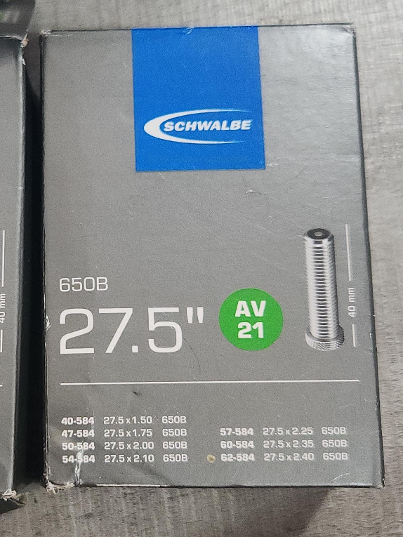 Schwalbe 27.5" AV21 Bike Inner Tube - New thumbnail