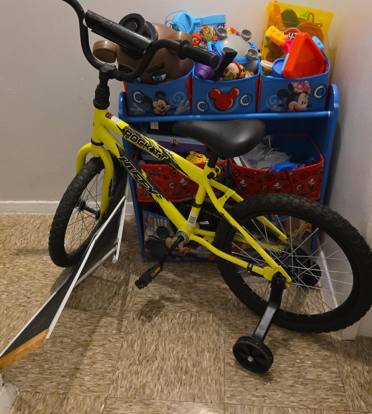 Huffy Rock It 16" Kids Bike - Yellow thumbnail