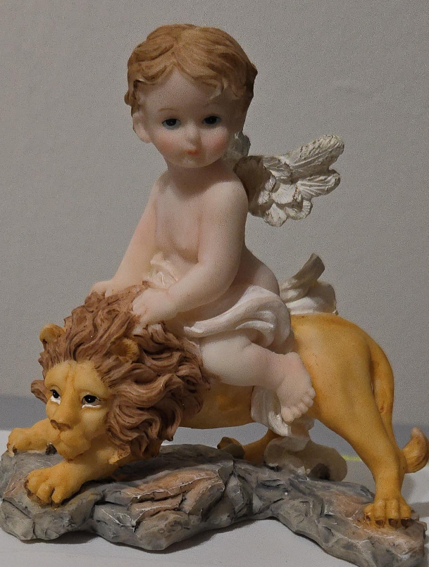 Angel Riding Lion Figurine thumbnail