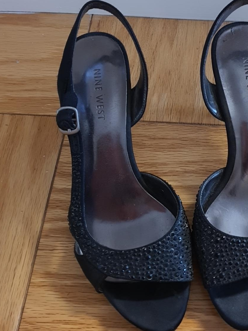 Nine West Black Heels thumbnail