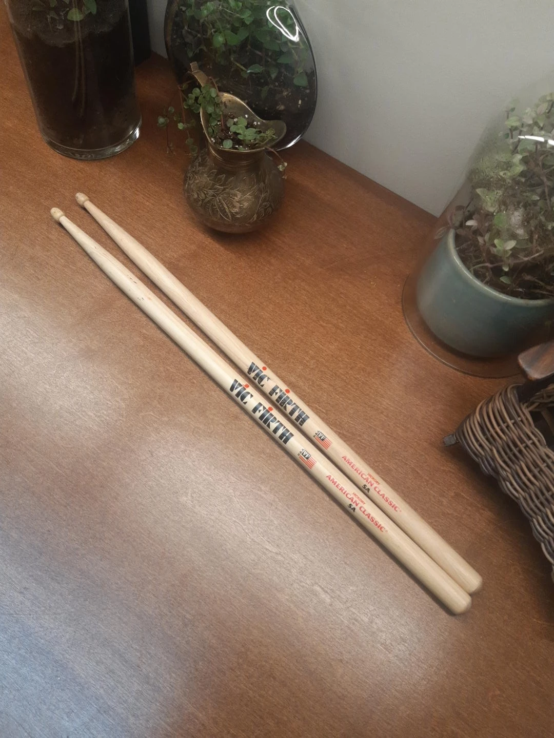 Vic Firth American Classic 5A Drumsticks thumbnail
