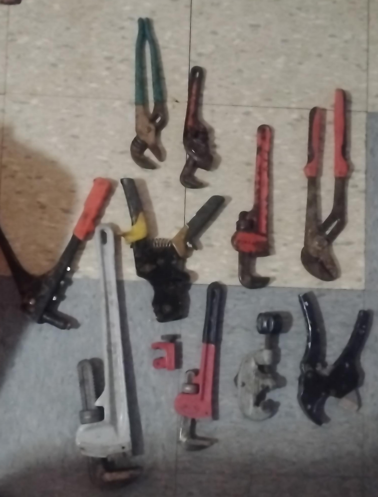 Assorted Used Plumbing Tools thumbnail