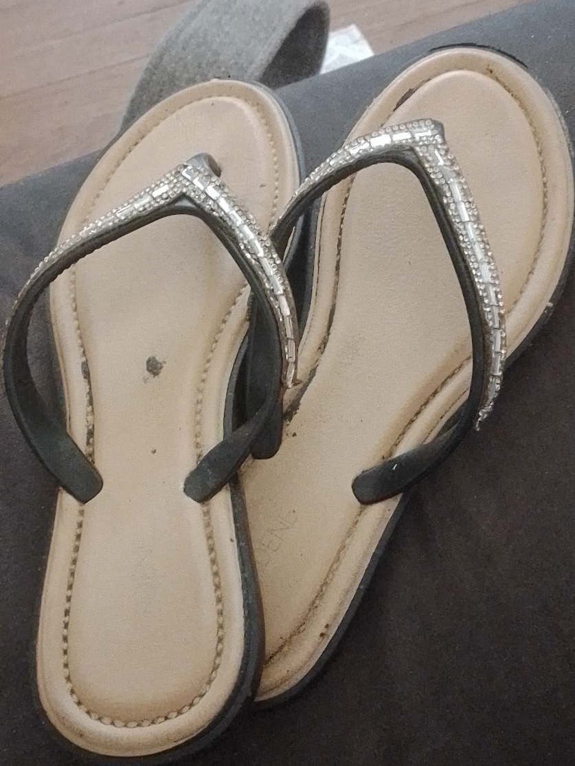 Women's Sandals Size 8 thumbnail