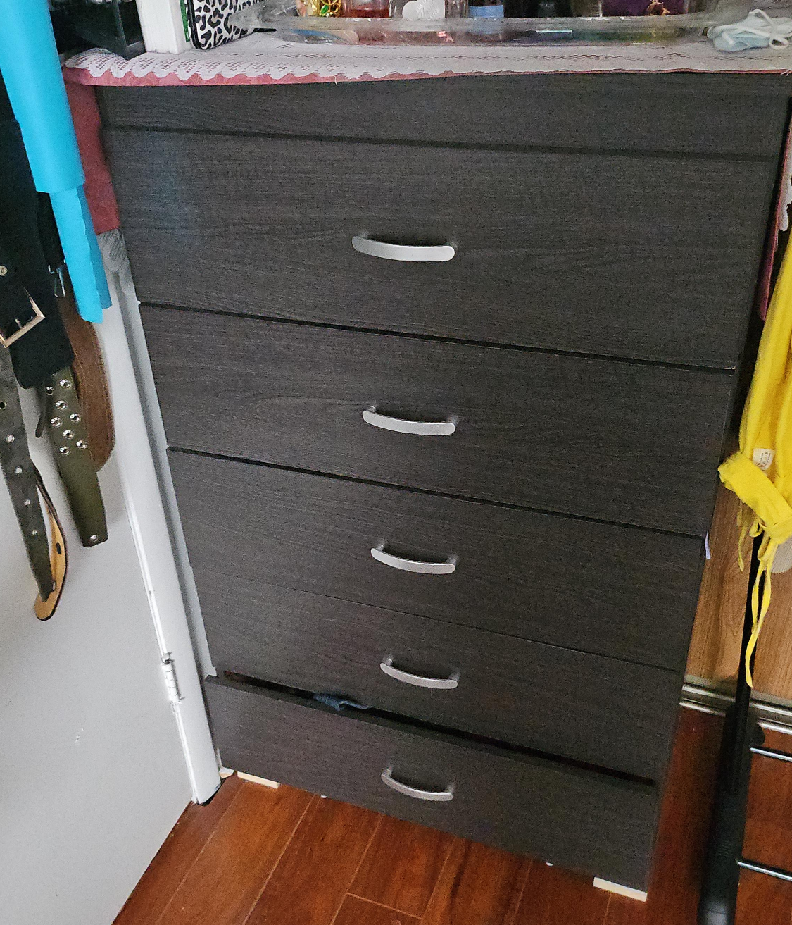 Dark Brown 5-Drawer Dresser thumbnail