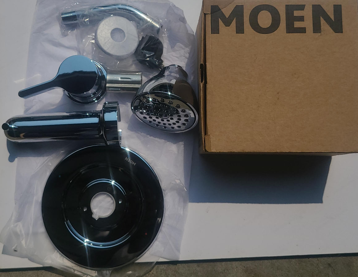 Moen Shower Head Set - New in Box thumbnail