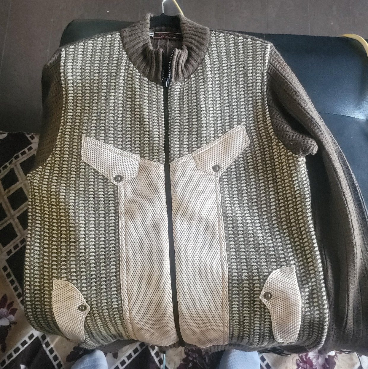 Collection Men's Zip-Up Sweater Vest thumbnail