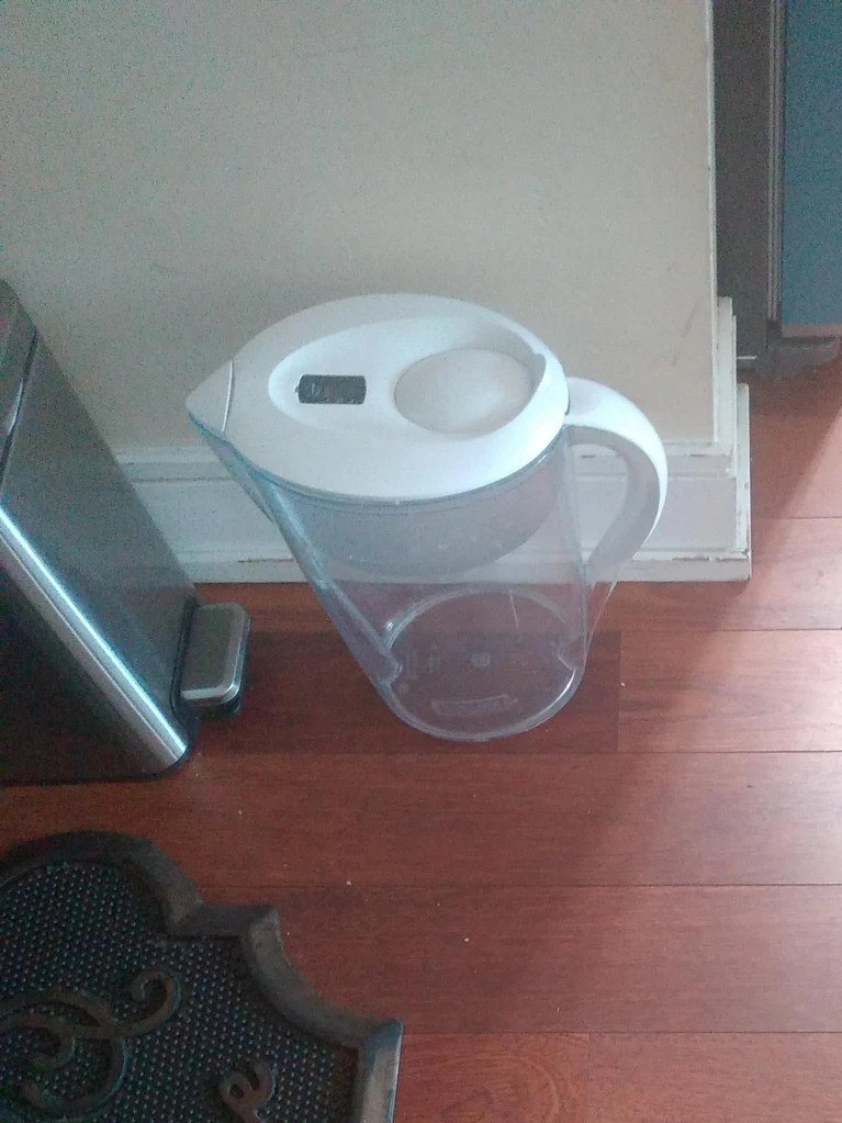 Brita Water Filter Pitcher 🇨🇦 thumbnail