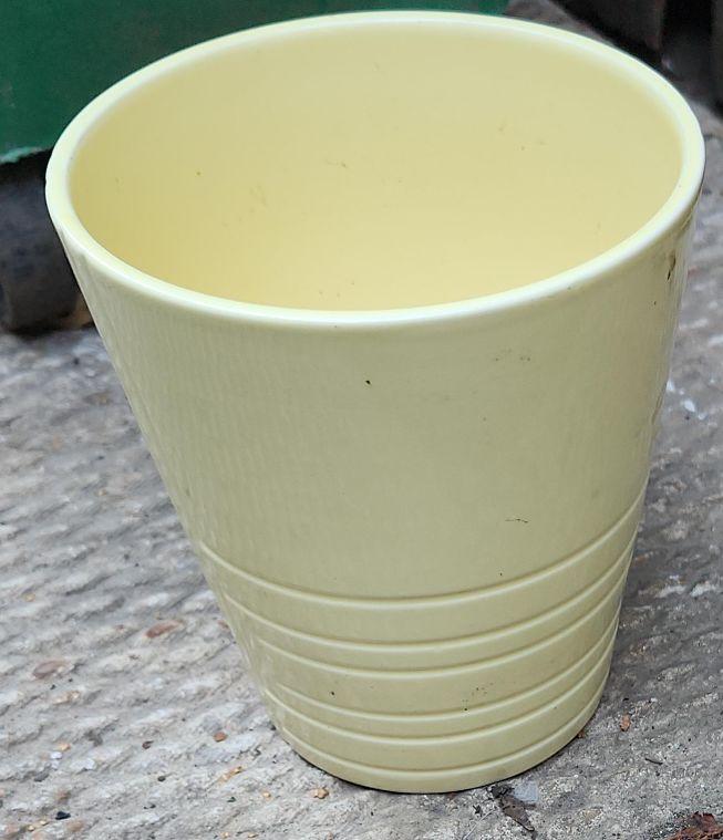 Yellow Ceramic Vase. 5"×6"H thumbnail