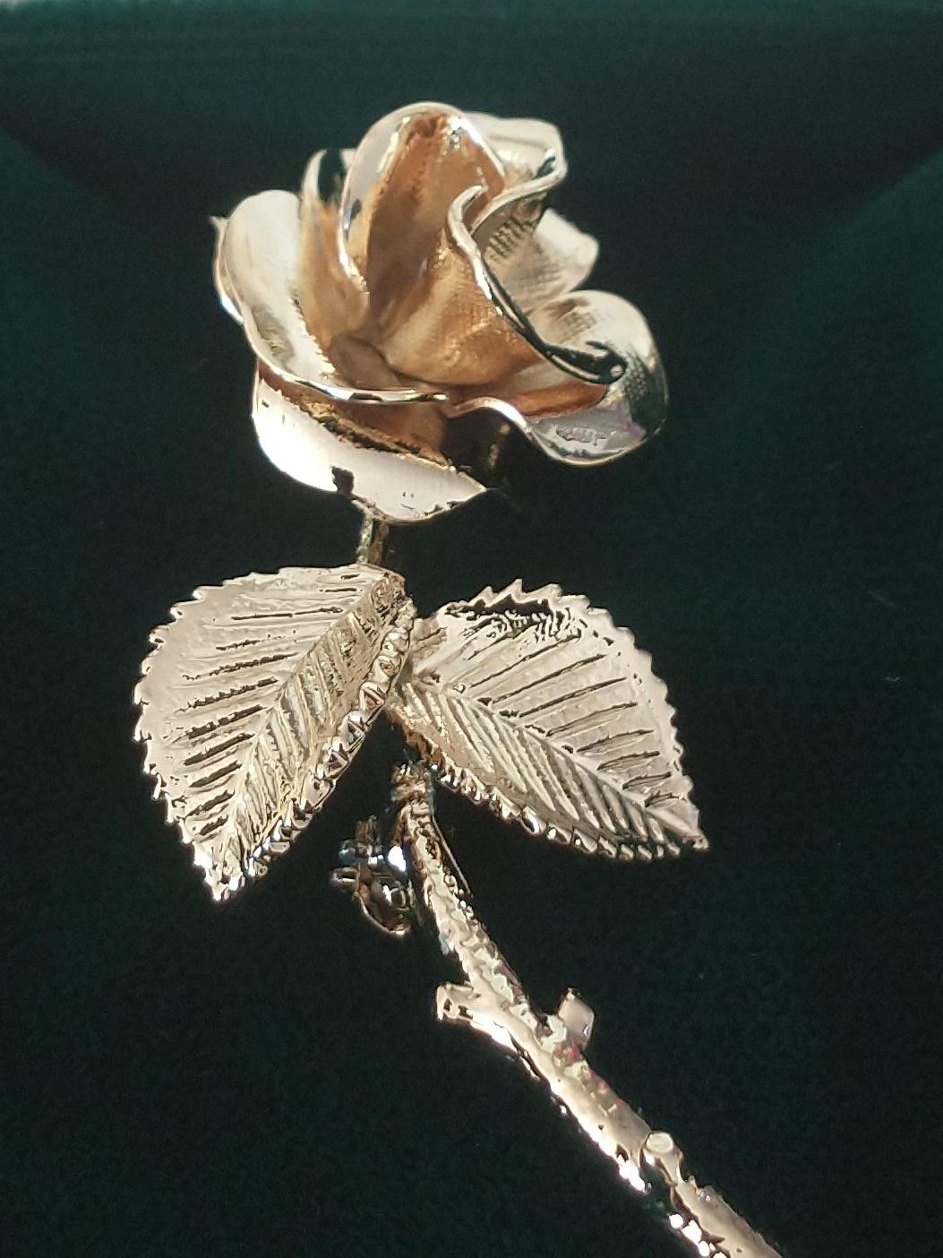 Gold Rose Pin Brooch thumbnail