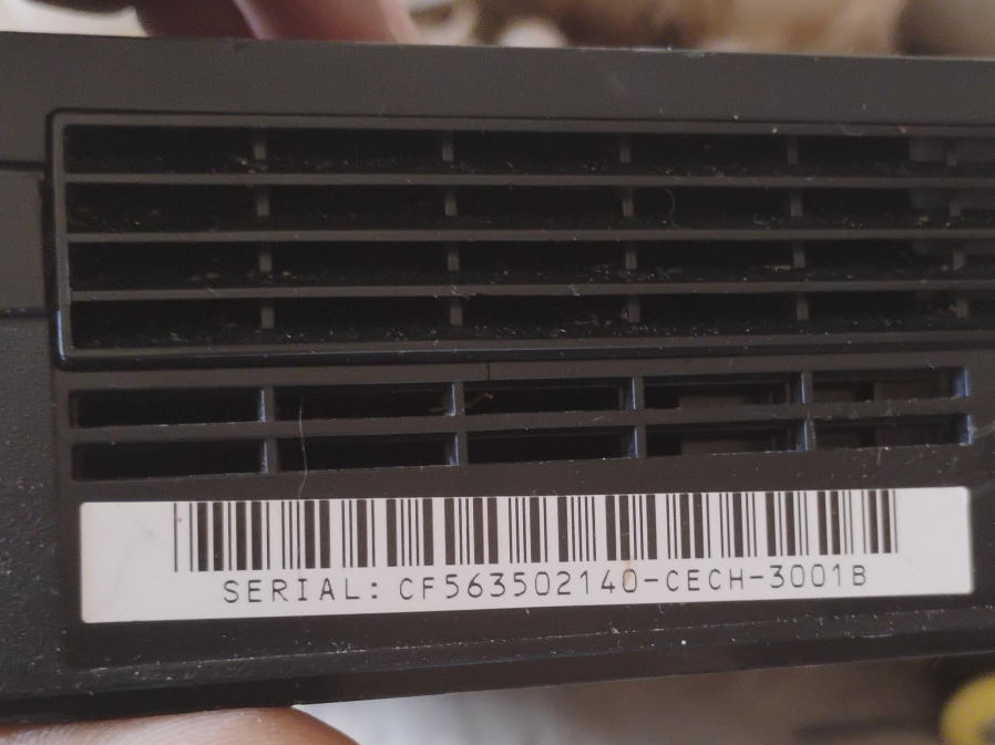 PlayStation 3 (PS3) Console - CECH-3001B thumbnail
