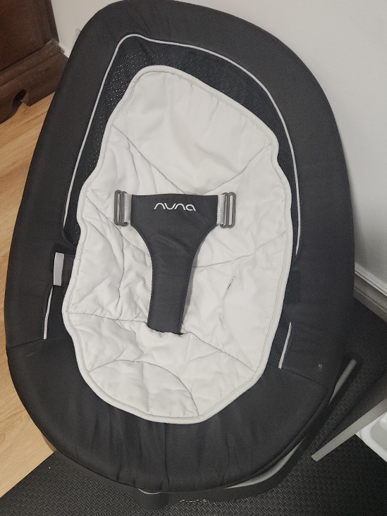 Nuna Leaf Baby Bouncer - Gently Used thumbnail