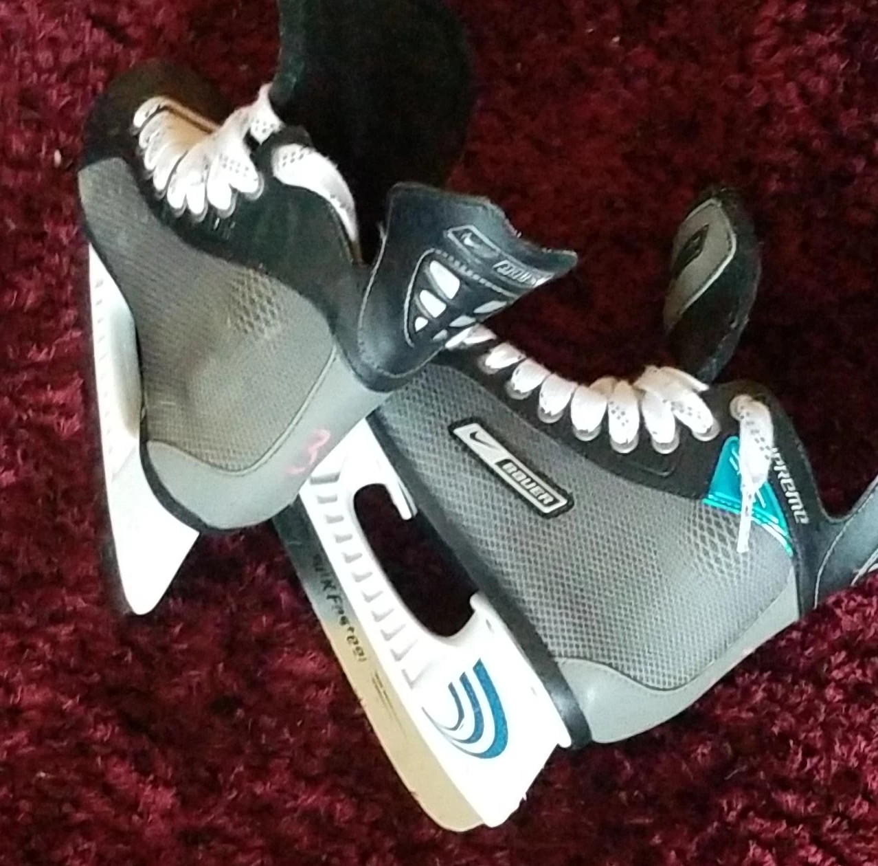 Bauer Supreme Hockey Skates - Size 3 thumbnail