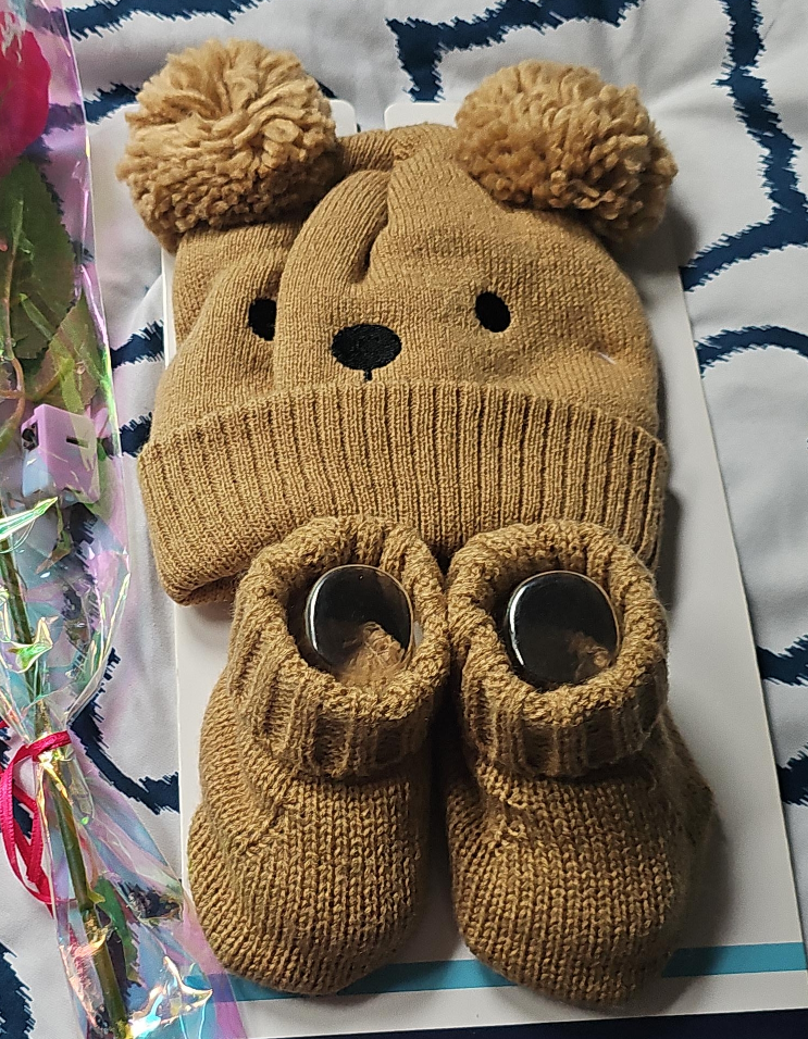 Newborn Bear Hat & Booties Set - Brown thumbnail