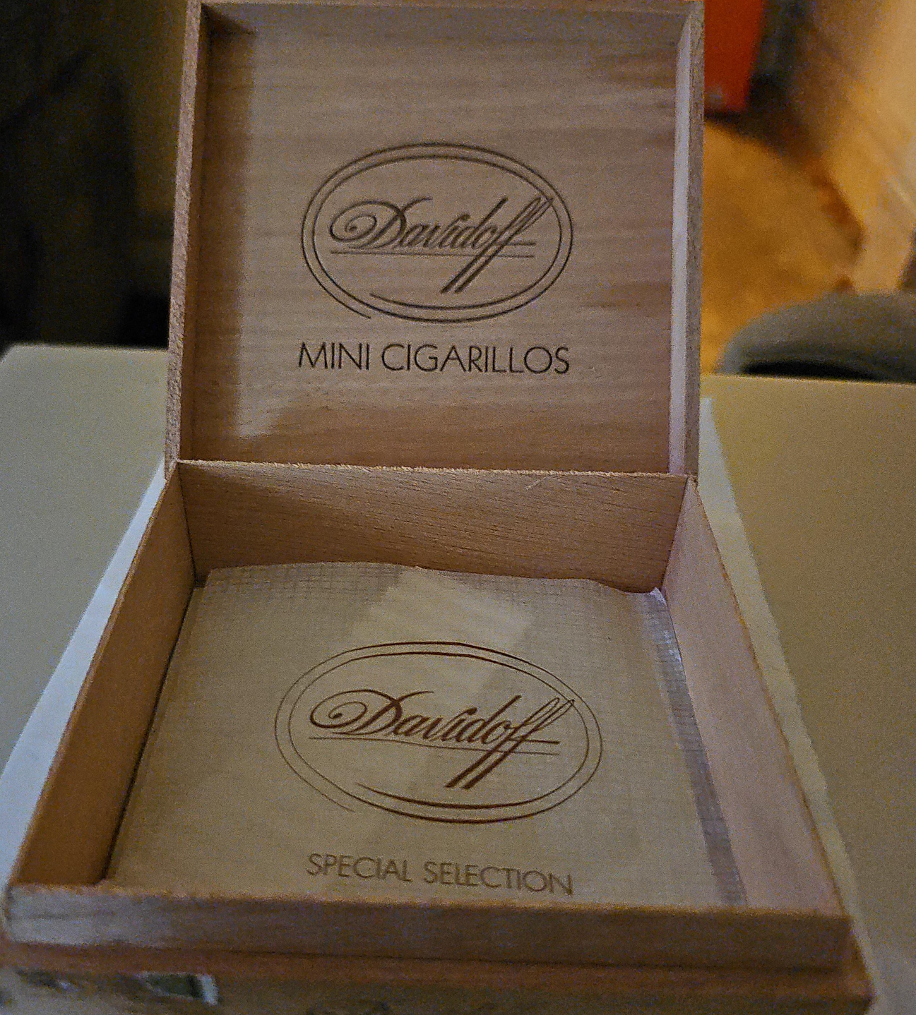 Davidoff Mini Cigarillos Box thumbnail