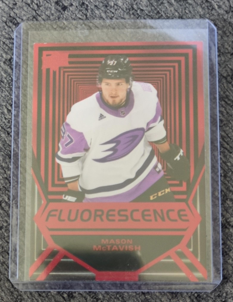 Mason McTavish Fluorescence Hockey Card