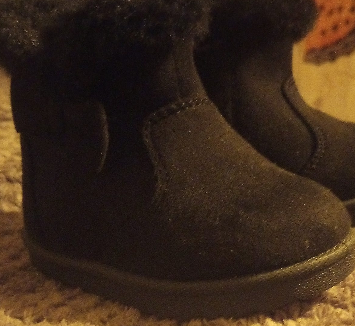 Black Winter Boots thumbnail