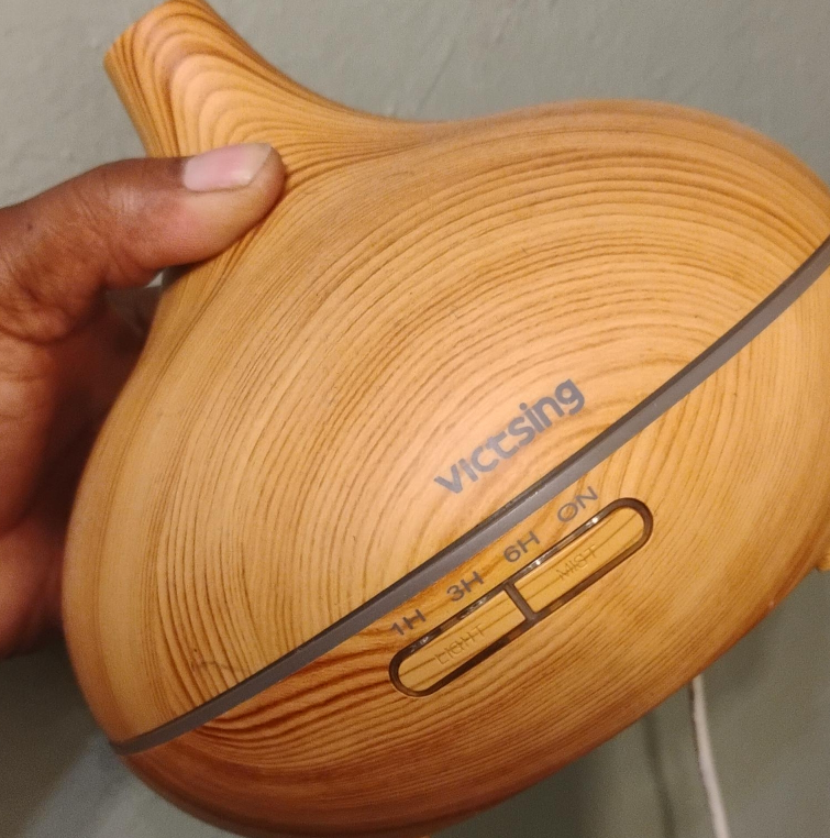 VicTsing Wood Grain Essential Oil Diffuser thumbnail