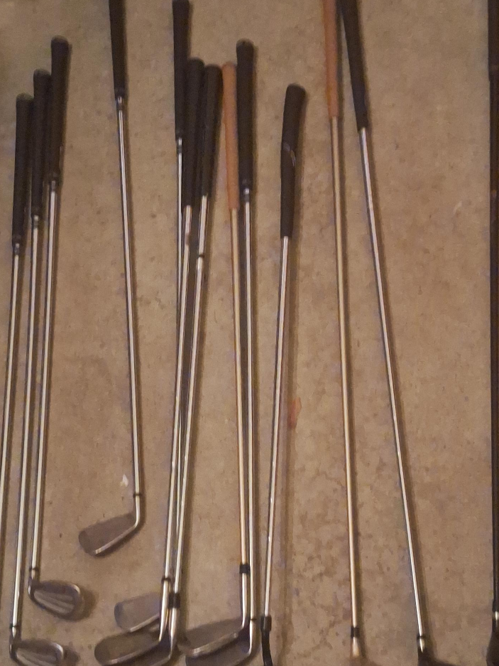 Golf Club Set with Knight Bag thumbnail