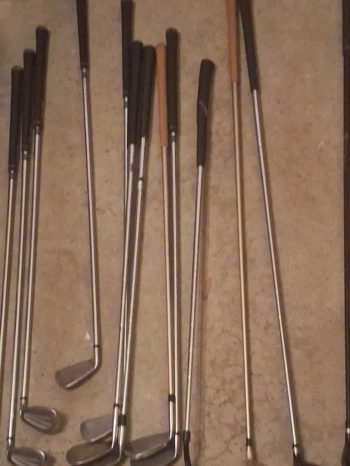 Golf Club Set with Knight Bag