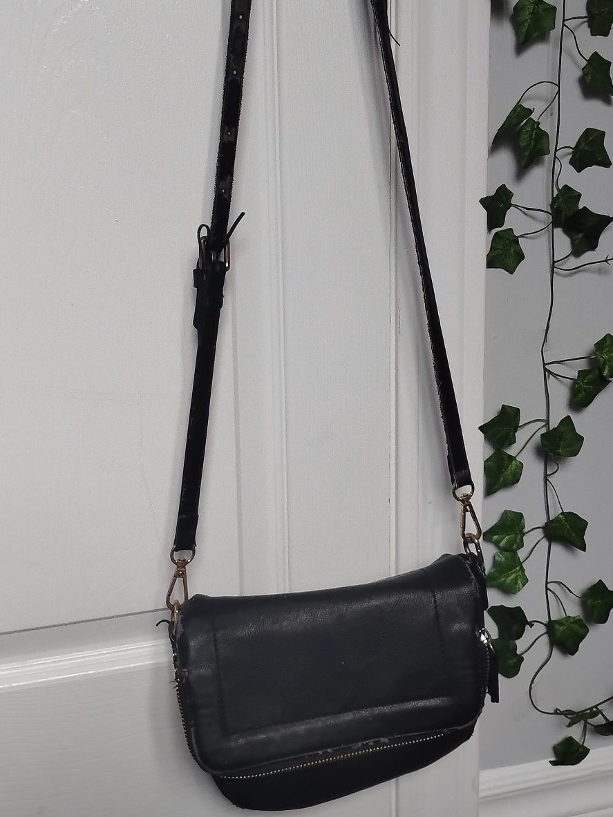 Black Leather Crossbody Bag thumbnail