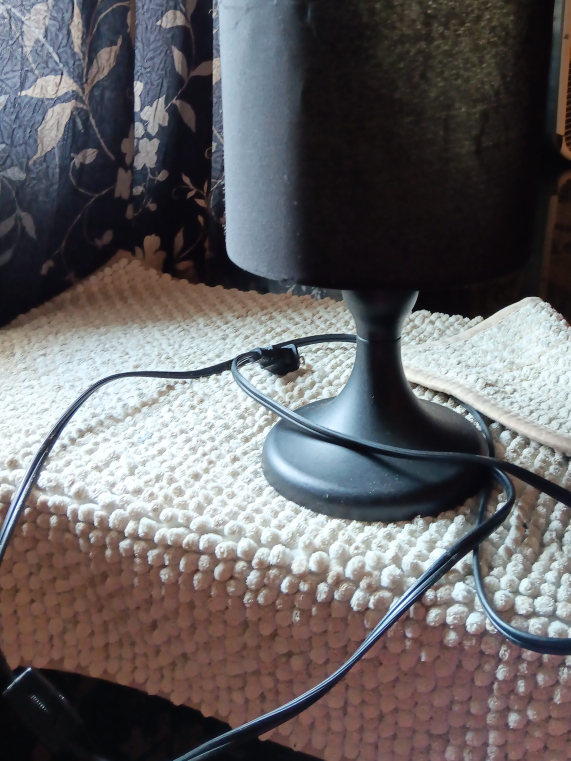Black Table Lamp thumbnail