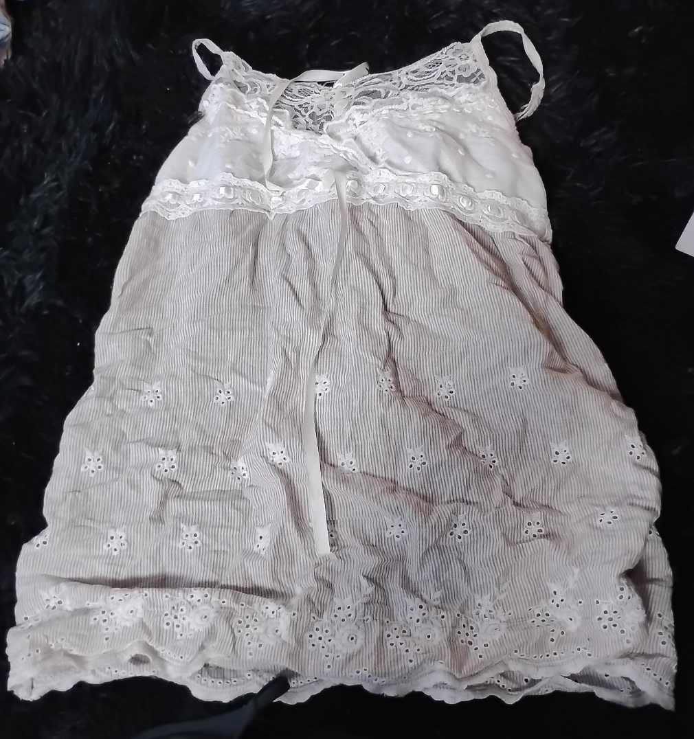 White Lace Trimmed Cami Top thumbnail