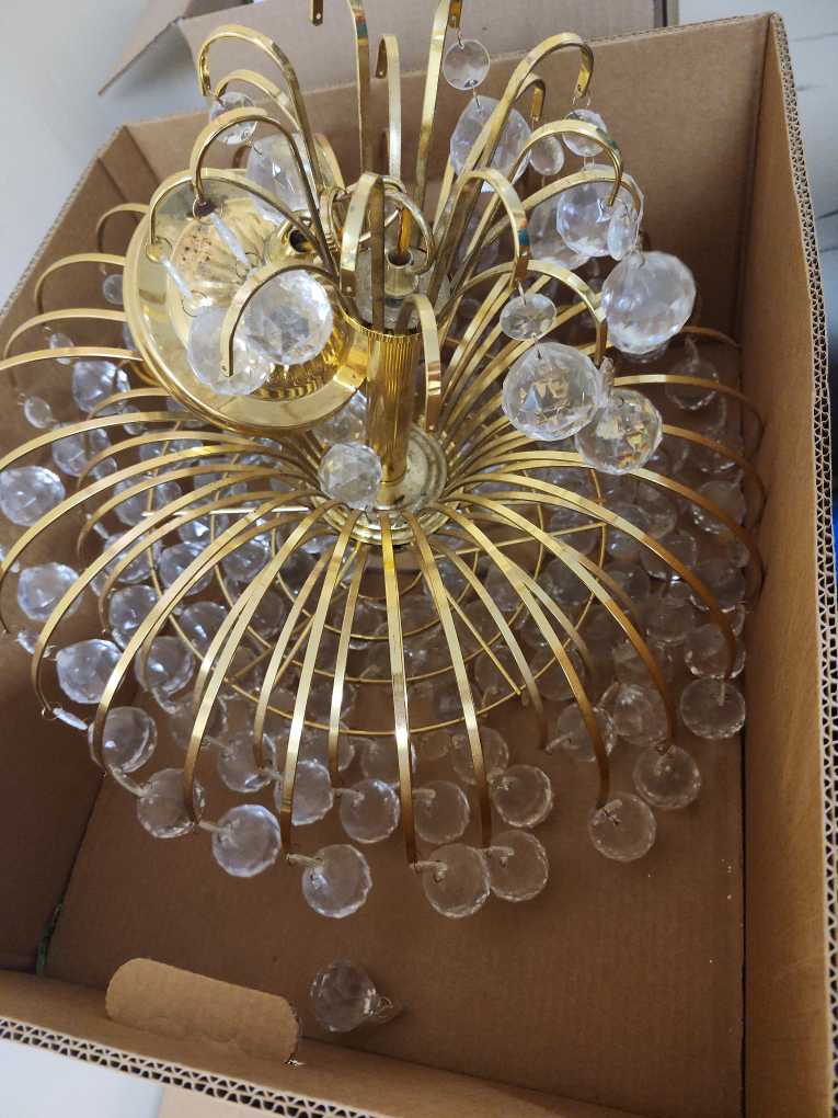 Gold & Crystal Chandelier thumbnail